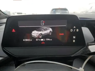 2023 Volkswagen ID.4 Pro z VIN 1V2VMPE84PC020826, wystawiony jako Copart lot #44223255 z przebiegiem 41 845 mil mil oraz Szkody całkowita. Historia ofert i sprzedaży dostępna na DreamBid. Obrazek 9.