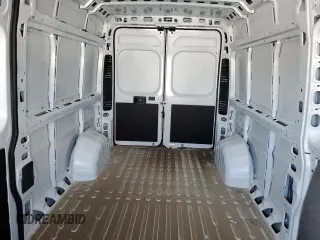 2024 Ram ProMaster Cargo Tradesman with VIN 3C6LRVDG8RE114010, listed as a Copart auction lot 68368704 with 13 mi miles and Salvage Title. Bid and sale history available at DreamBid. Image 10.