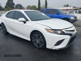 2019 Toyota Camry LE z VIN 4T1B11HK8KU731283, wystawiony jako IAAI lot #41178642 z przebiegiem 98 005 mil mil oraz . Historia ofert i sprzedaży dostępna na DreamBid. Obrazek 1.