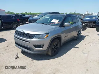 2018 Jeep Compass Latitude with VIN 3C4NJDBB3JT304145, listed as a IAAI auction lot 42008241 with 52,642 mi miles and . Bid and sale history available at DreamBid. Image 2.