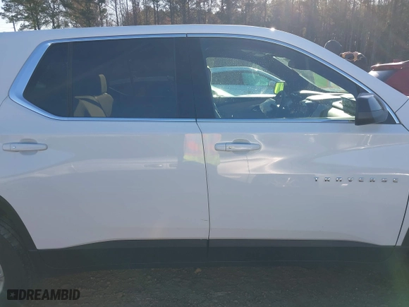 2022 Chevrolet Traverse LS with VIN 1GNERFKW4NJ132381, listed as a IAAI auction lot 41822204 with 85,110 mi miles. Bid and sale history available at carsss.com. Image 12.
