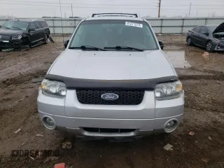 2006 Ford Escape Hybrid with VIN 1FMCU95H86KA52599, listed as a Copart auction lot 81271374 with 188,355 mi miles and Salvage title. Bid and sale history available at DreamBid. Image 5.