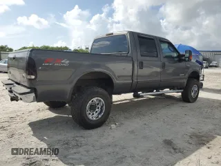 2004 Ford F-250 XL z VIN 1FTNW21P34EB19195, wystawiony jako Copart lot #60455925 z przebiegiem 317 608 mil mil oraz Szkoda całkowita • Salvage title. Historia ofert i sprzedaży dostępna na DreamBid. Obrazek 3.