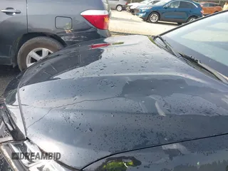 2020 Toyota Camry SE z VIN 4T1G11AK7LU970275, wystawiony jako IAAI lot #42149780 z przebiegiem 67 969 mil mil oraz . Historia ofert i sprzedaży dostępna na DreamBid. Obrazek 17.