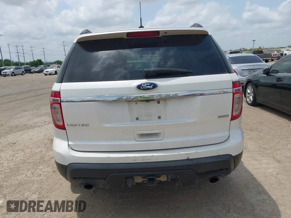 2015 Ford Explorer Limited with VIN 1FM5K8F8XFGB31458, listed as a IAAI auction lot 42062803 with 166,177 mi miles and . Bid and sale history available at DreamBid. Image 16.