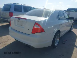 2011 Ford Fusion S with VIN 3FAHP0GA4BR268927, listed as a IAAI auction lot 41772569 with 305,339 mi miles. Bid and sale history available at carsss.com. Image 4.