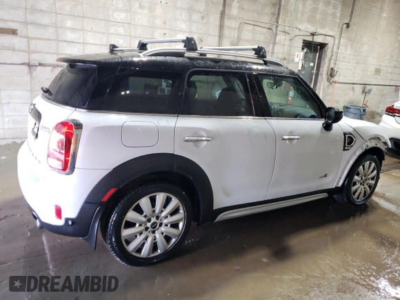 2020 MINI Countryman Cooper S with VIN WMZYX1C01L3L52717, listed as a Copart auction lot 61207495 with 85,996 mi miles and Salvage title. Bid and sale history available at DreamBid. Image 3.