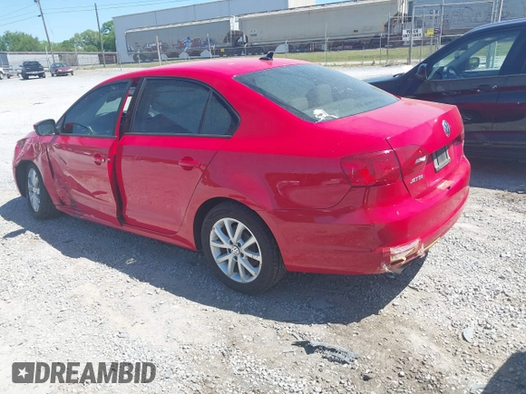 2012 Volkswagen Jetta Sedan SE w/Convenience with VIN 3VWDX7AJOCM340325, listed as a IAAI auction lot 42053766 with 171,254 mi miles. Bid and sale history available at carsss.com. Image 3.