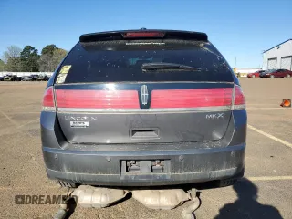 2010 Lincoln MKX z VIN 2LMDJ6JC4ABJ02928, wystawiony jako Copart lot #49397445 z przebiegiem 201 487 mil mil oraz Szkoda całkowita • Salvage title. Historia ofert i sprzedaży dostępna na DreamBid. Obrazek 6.