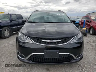 2018 Chrysler Pacifica Touring L Plus z VIN 2C4RC1EG0JR130216, wystawiony jako Copart lot #50778905 z przebiegiem 96 130 mil mil oraz Szkoda całkowita • Salvage title. Historia ofert i sprzedaży dostępna na DreamBid. Obrazek 5.
