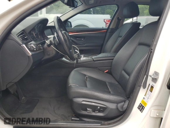 2016 BMW 5 Series 528i xDrive with VIN WBA5A7C5XGG148447, listed as a Copart auction lot 56825455 with 128,800 mi miles and Clean title. Bid and sale history available at DreamBid. Image 7.