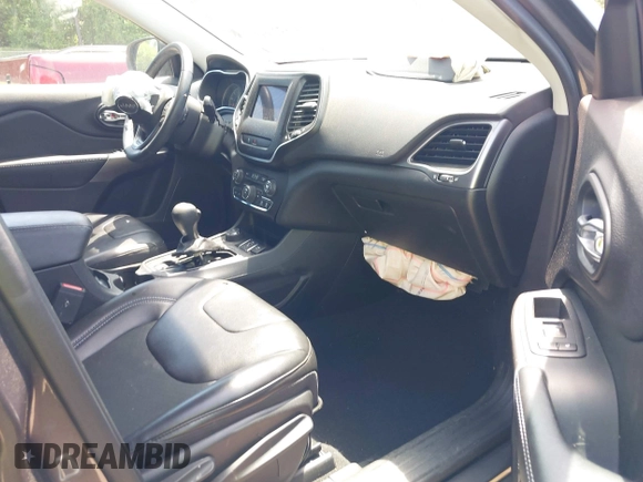 2019 Jeep Cherokee Latitude Plus with VIN 1C4PJMLXXKD471368, listed as a IAAI auction lot 42216434 with 51,804 mi miles and . Bid and sale history available at DreamBid. Image 5.