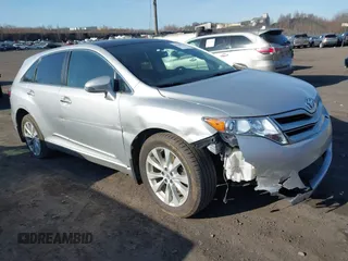 2013 Toyota Venza LE with VIN 4T3BA3BB6DU040736, listed as a IAAI auction lot 41763521 with 146,757 mi miles and . Bid and sale history available at carsss.com. Image 1.