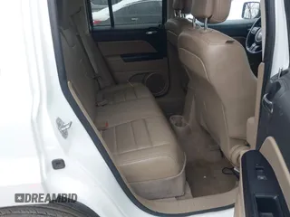 2016 Jeep Patriot High Altitude with VIN 1C4NJRFB4GD639081, listed as a IAAI auction lot 40924588 with 123,668 mi miles and . Bid and sale history available at carsss.com. Image 8.