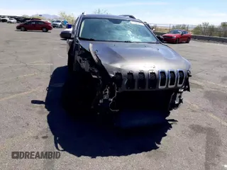 2017 Jeep Cherokee Limited с VIN 1C4PJLDB7HW517653, выставлен на аукционе Copart как лот 53529705 с пробегом 111 405 миль миль и Списание • Salvage title. История ставок и продаж доступна на DreamBid. Изображение 10.