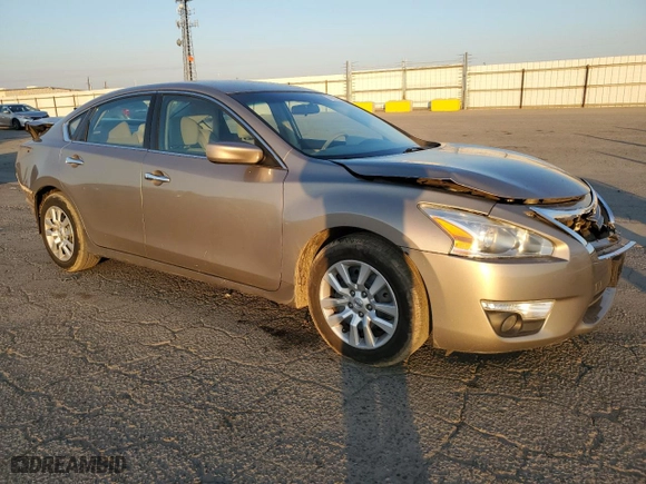 2014 Nissan Altima 2.5 S with VIN 1N4AL3AP6EN388280, listed as a Copart auction lot 43183455 with 196,064 mi miles and Salvage Title. Bid and sale history available at carsss.com. Image 4.