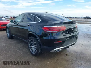 2020 Mercedes-Benz GLC with VIN W1N0J8EB2LF823397, listed as a IAAI auction lot 41469142 with 86,252 mi miles. Bid and sale history available at carsss.com. Image 3.