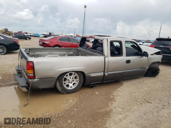 1999 GMC New Sierra 1500 SLE with VIN 2GTEC19T4X1519566, listed as a Copart auction lot 54897245 with 267,552 mi miles and Salvage Title. Bid and sale history available at carsss.com. Image 3.