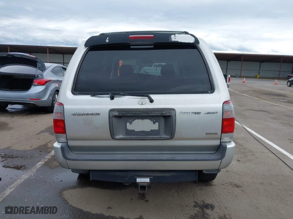 2000 Toyota 4Runner Limited with VIN JT3HN87R8Y0301624, listed as a IAAI auction lot 41786250 with 224,680 mi miles. Bid and sale history available at carsss.com. Image 16.