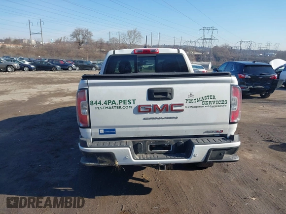 2021 GMC Canyon 4WD AT4 w/Leather with VIN 1GTG6FEN0M1279289, listed as a IAAI auction lot 41620801 with 134,699 mi miles. Bid and sale history available at carsss.com. Image 17.