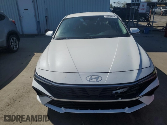 2024 Hyundai Elantra SE with VIN KMHLL4DG5RU845818, listed as a Copart auction lot 50659615 with 6,628 mi miles and Salvage Title. Bid and sale history available at DreamBid. Image 5.