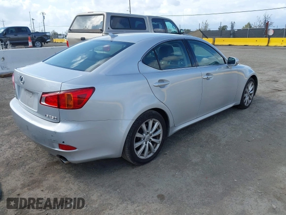 2009 Lexus IS 250 with VIN JTHBK262295092475, listed as a IAAI auction lot 41922188 with 151,014 mi miles and . Bid and sale history available at DreamBid. Image 4.