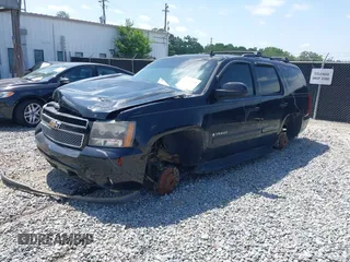 2007 Chevrolet Tahoe LS with VIN 1GNFC13067R419714, listed as a IAAI auction lot 42276294 with Not provided miles and . Bid and sale history available at DreamBid. Image 2.