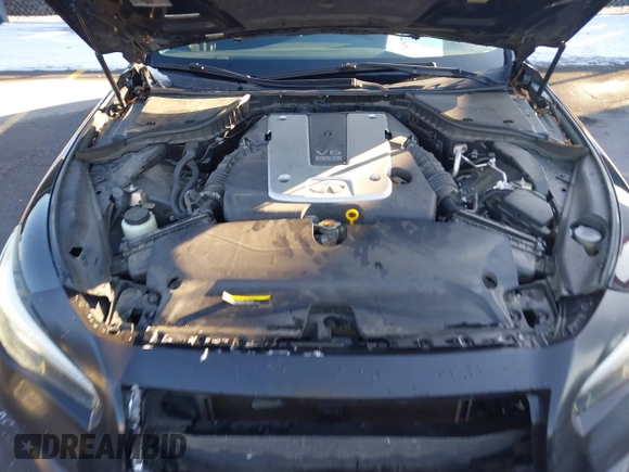 2015 Infiniti Q50 with VIN JN1BV7AP2FM332850, listed as a IAAI auction lot 41345734 with 197,874 mi miles. Bid and sale history available at carsss.com. Image 10.