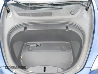 2020 Tesla Model 3 Standard Range Plus z VIN 5YJ3E1EA7LF705809, wystawiony jako IAAI lot #42146416 z przebiegiem 52 056 mil mil oraz . Historia ofert i sprzedaży dostępna na DreamBid. Obrazek 10.