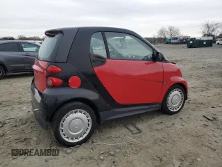 2014 Smart fortwo Pure with VIN WMEEJ3BA9EK739617, listed as a Copart auction lot 51645335 with 47,428 mi miles and Clean title. Bid and sale history available at DreamBid. Image 3.