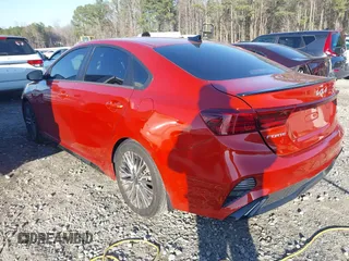 2022 Kia Forte GT-Line with VIN 3KPF54AD0NE500887, listed as a IAAI auction lot 41658792 with 17,925 mi miles and . Bid and sale history available at carsss.com. Image 3.
