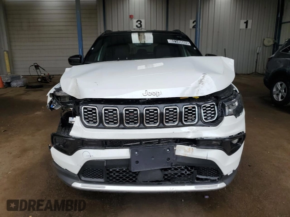 2025 Jeep Compass Limited with VIN 3C4NJDCN0ST593611, listed as a Copart auction lot 62149605 with 1,765 mi miles and Clean title. Bid and sale history available at DreamBid. Image 5.