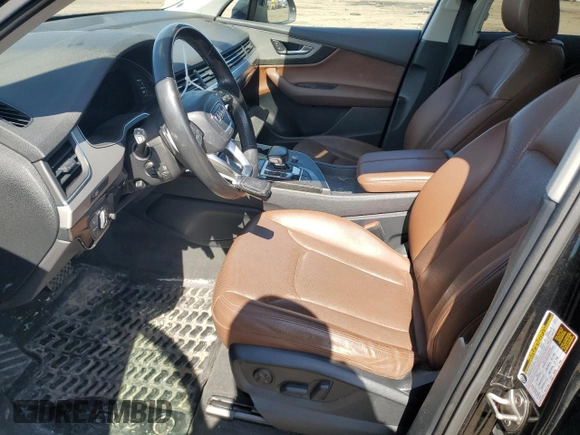 2017 Audi Q7 Premium Plus z VIN WA1LAAF79HD016667, wystawiony jako Copart lot #51255925 z przebiegiem 141 949 mil mil oraz Szkoda całkowita • Salvage title. Historia ofert i sprzedaży dostępna na DreamBid. Obrazek 7.