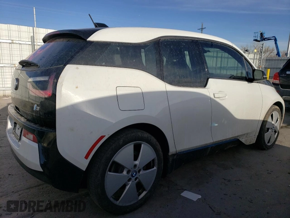 2016 BMW i3 z VIN WBY1Z2C53GV556649, wystawiony jako Copart lot #43965855 z przebiegiem 42 861 mil mil oraz Szkody całkowita. Historia ofert i sprzedaży dostępna na DreamBid. Obrazek 3.