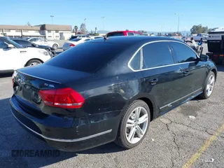 2015 Volkswagen Passat 2.0L TDI SEL Premium with VIN 1VWCV7A31FC053259, listed as a IAAI auction lot 41397357 with 157,842 mi miles. Bid and sale history available at carsss.com. Image 4.