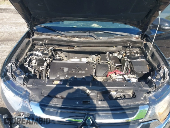 2018 Mitsubishi Outlander SE with VIN JA4AD3A34JZ055450, listed as a IAAI auction lot 42269912 with 85,013 mi miles and . Bid and sale history available at DreamBid. Image 10.
