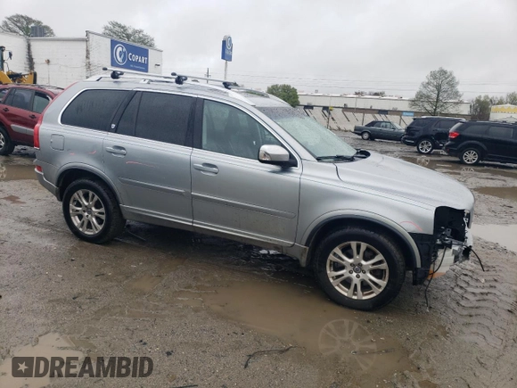 2014 Volvo XC90 with VIN YV4952CZ5E1692981, listed as a Copart auction lot 50905955 with 147,765 mi miles and Salvage title. Bid and sale history available at DreamBid. Image 4.