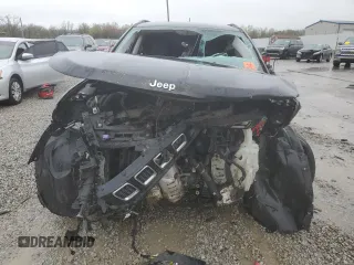 2018 Jeep Compass Latitude с VIN 3C4NJDBB3JT115690, выставлен на аукционе Copart как лот 51988125 с пробегом Не указан миль и На запчасти • Non repairable. История ставок и продаж доступна на DreamBid. Изображение 5.