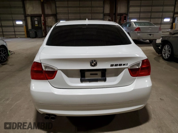 2007 BMW 3 Series 328xi z VIN WBAVC93517KX56831, wystawiony jako Copart lot #54937815 z przebiegiem 232 405 mil mil oraz Szkoda całkowita • Salvage title. Historia ofert i sprzedaży dostępna na DreamBid. Obrazek 6.