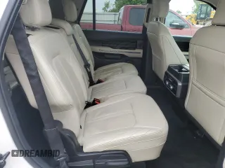 2019 Ford Expedition Platinum z VIN 1FMJU1MT9KEA33258, wystawiony jako Copart lot #59919395 z przebiegiem 94 171 mil mil oraz Szkoda całkowita • Salvage title. Historia ofert i sprzedaży dostępna na DreamBid. Obrazek 11.