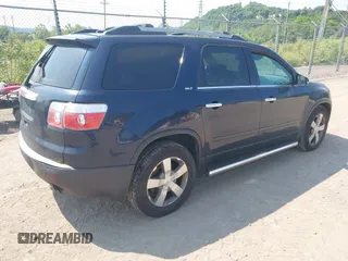 2011 GMC Acadia SLT1 z VIN 1GKKRRED6BJ225071, wystawiony jako IAAI lot #42411177 z przebiegiem 210 837 mil mil oraz . Historia ofert i sprzedaży dostępna na DreamBid. Obrazek 4.