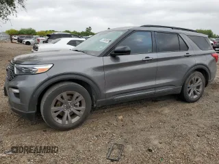 2022 Ford Explorer XLT z VIN 1FMSK7DH6NGB37062, wystawiony jako Copart lot #51503605 z przebiegiem 55 932 mil mil oraz Szkoda całkowita • Salvage title. Historia ofert i sprzedaży dostępna na DreamBid. Obrazek 1.