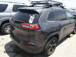 2018 Jeep Cherokee Latitude with VIN 1C4PJLCB9JD595676, listed as a Copart auction lot 54089255 with 103,033 mi miles and Salvage title. Bid and sale history available at DreamBid. Image 6.