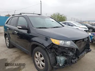 2012 Kia Sorento LX with VIN 5XYKT4A62CG253698, listed as a IAAI auction lot 41892543 with 97,618 mi miles. Bid and sale history available at carsss.com. Image 1.