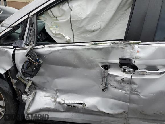 2014 Honda Odyssey EX-L with VIN 5FNRL5H69EB063028, listed as a Copart auction lot 43431935 with 118,426 mi miles and Salvage Title. Bid and sale history available at DreamBid. Image 7.