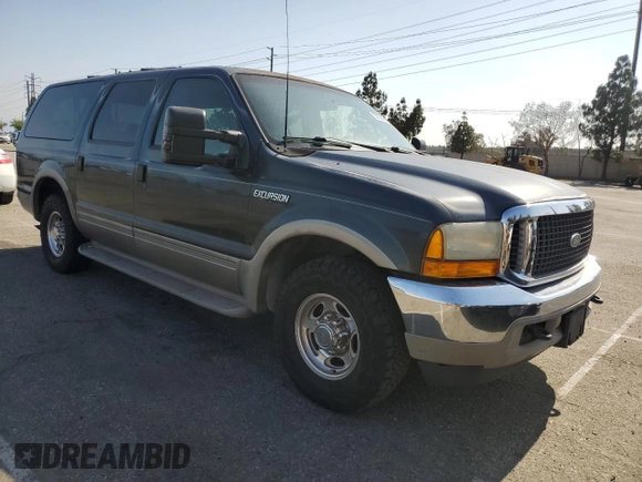 2001 Ford Excursion Limited with VIN 1FMNU42S21EA08925, listed as a Copart auction lot 59700105 with 135,317 mi miles and Clean title. Bid and sale history available at DreamBid. Image 4.