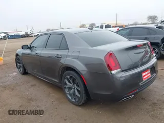 2022 Chrysler 300 Touring L with VIN 2C3CCADG5NH131160, listed as a IAAI auction lot 41434681 with 57,103 mi miles. Bid and sale history available at carsss.com. Image 15.