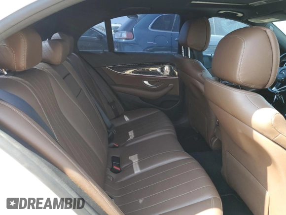 2017 Mercedes-Benz E 300 Luxury with VIN WDDZF4KB5HA041036, listed as a Copart auction lot 53198655 with 105,824 mi miles and Clean title. Bid and sale history available at DreamBid. Image 10.