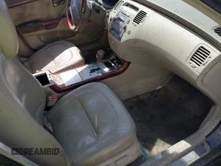 2006 Hyundai Azera SE with VIN KMHFC46F36A048952, listed as a IAAI auction lot 42522719 with 144,155 mi miles and . Bid and sale history available at DreamBid. Image 5.