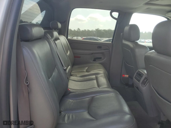 2005 Chevrolet Avalanche Z71 with VIN 3GNEK12Z75G101905, listed as a Copart auction lot 49740965 with 261,268 mi miles and Salvage Title. Bid and sale history available at carsss.com. Image 10.